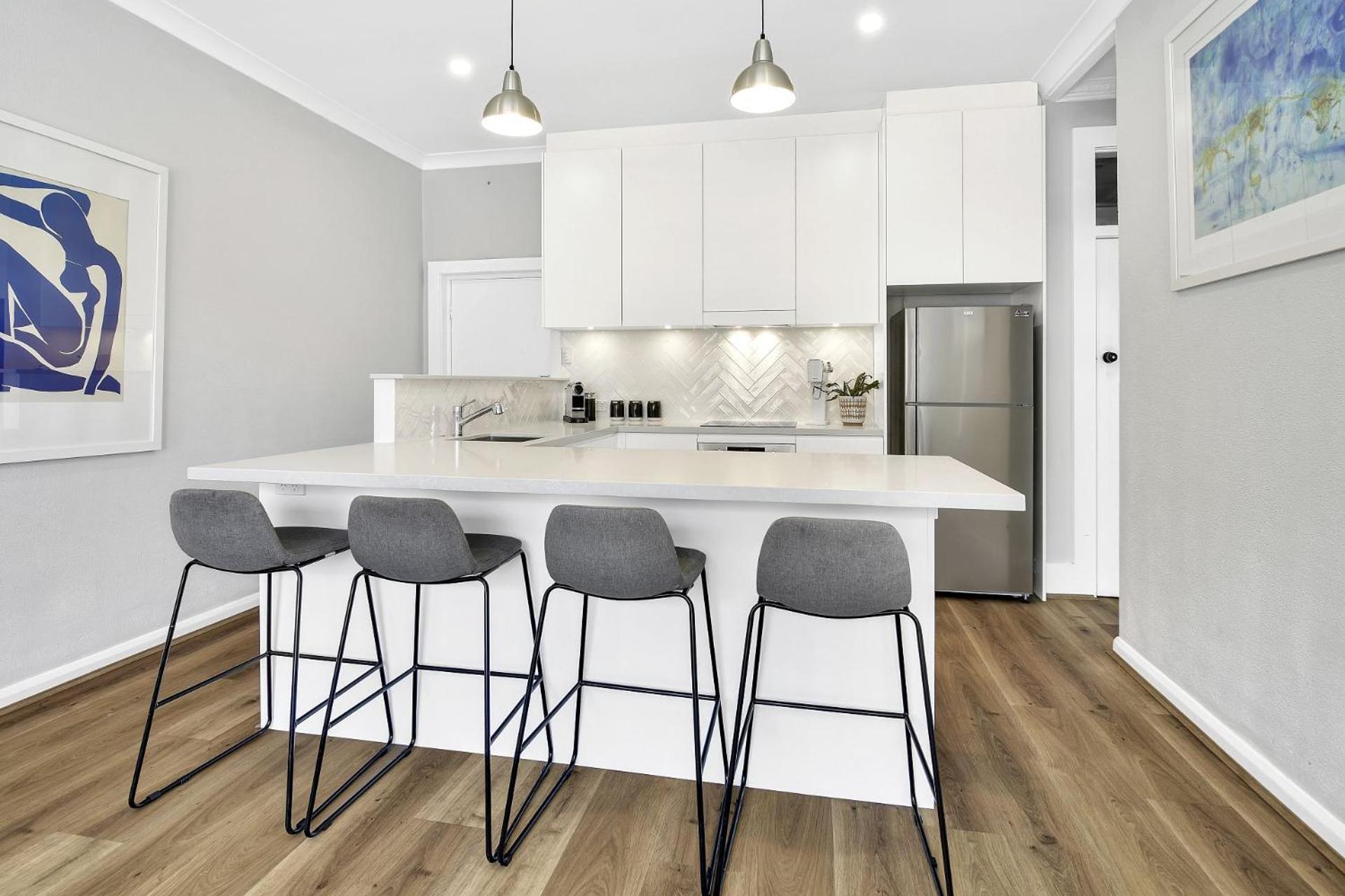 סידני Stylish, Sunny & Spacious 2 Bedroom Apartment, Mosman מראה חיצוני תמונה