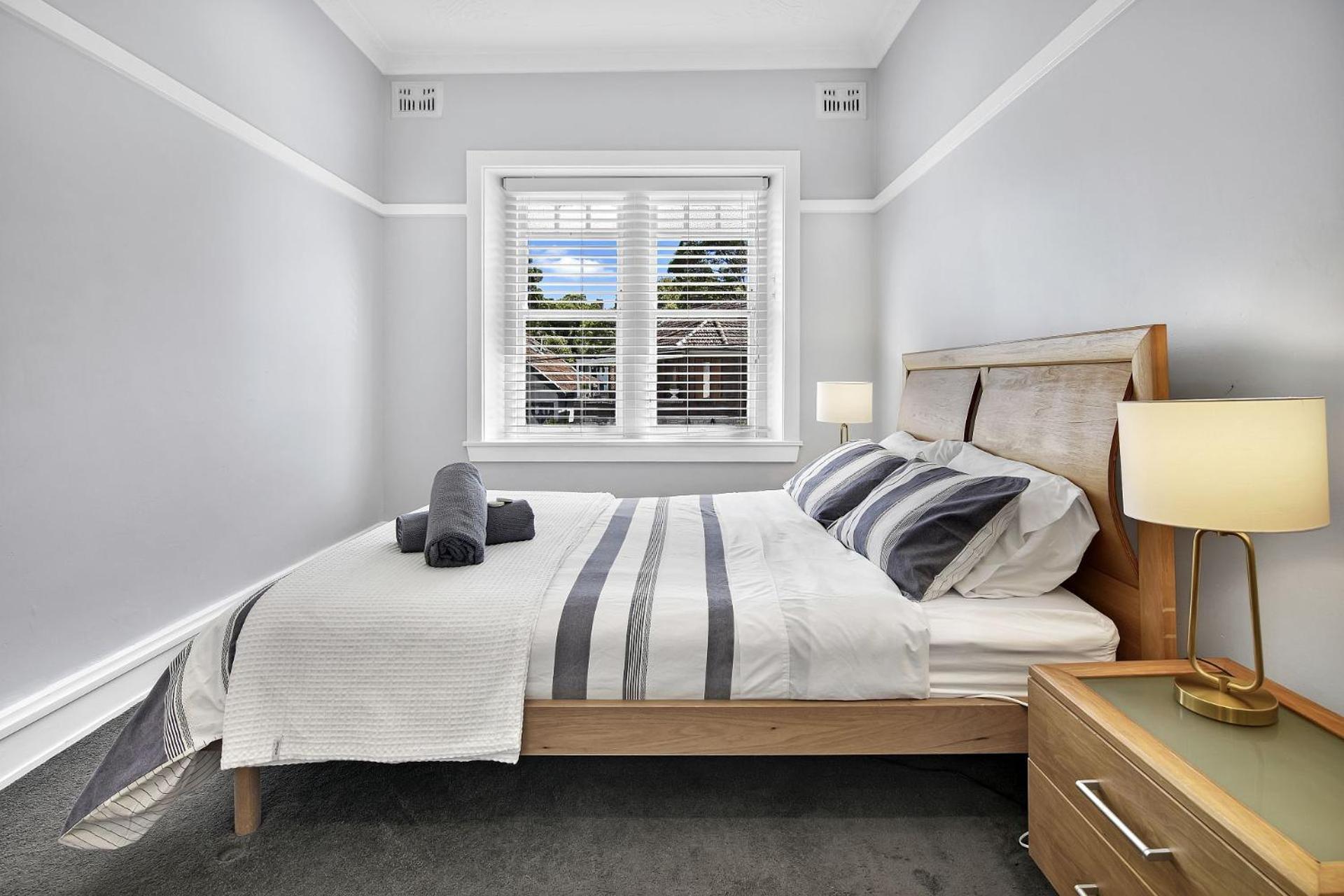 סידני Stylish, Sunny & Spacious 2 Bedroom Apartment, Mosman מראה חיצוני תמונה